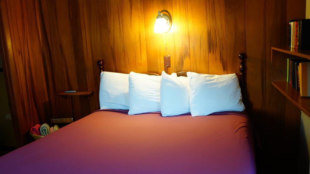 Harbor Haus Inn & Suites เฮอร์มานน์ ห้อง รูปภาพ